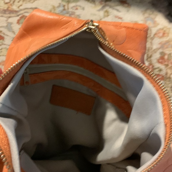 Valentina Sling Purse - Picture 6 of 9